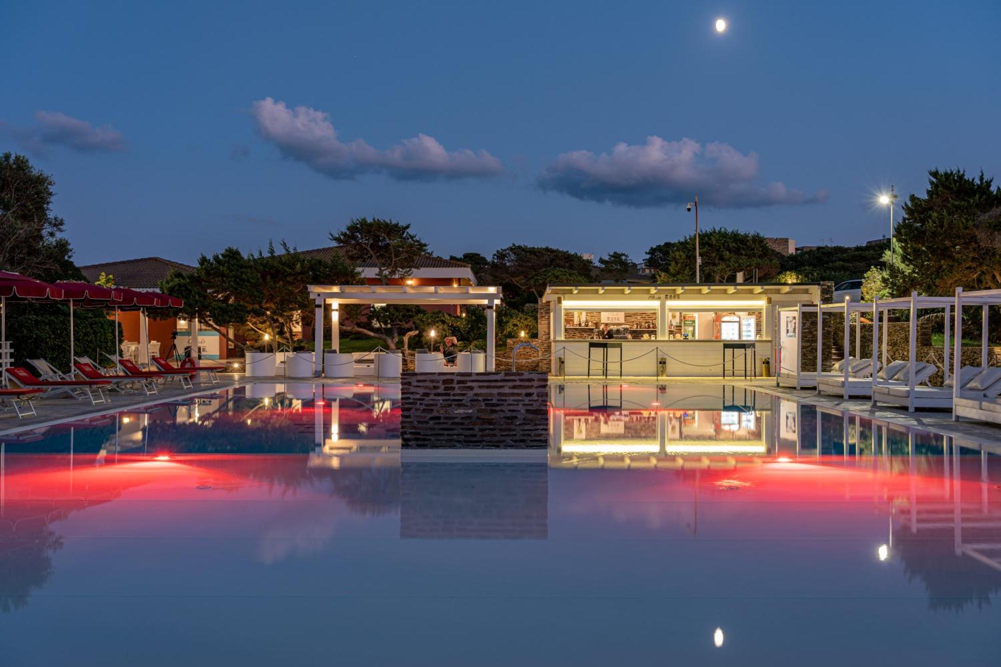Club Esse Sporting Hotel 4*
