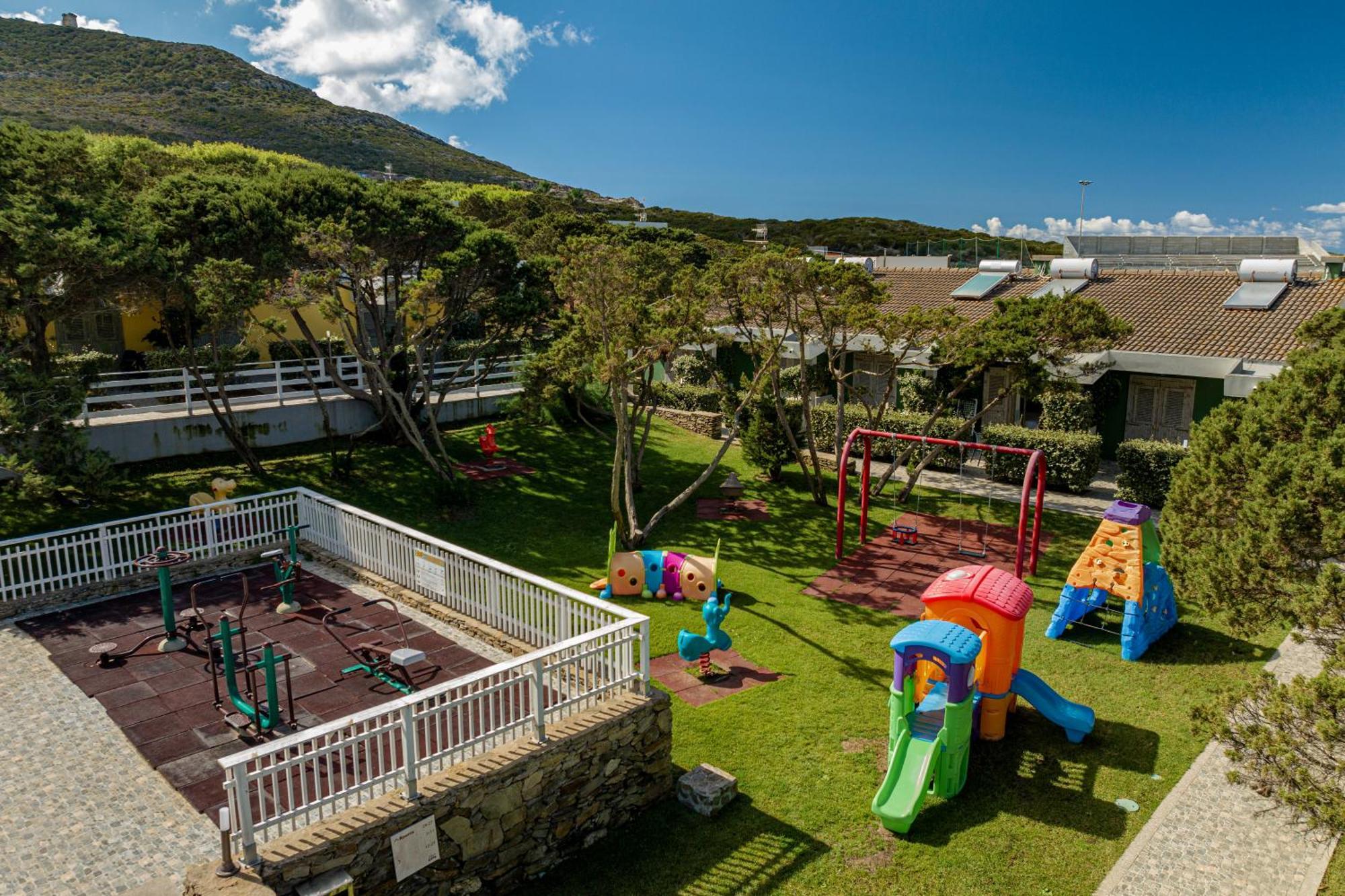 Club Esse Sporting Hotel Stintino